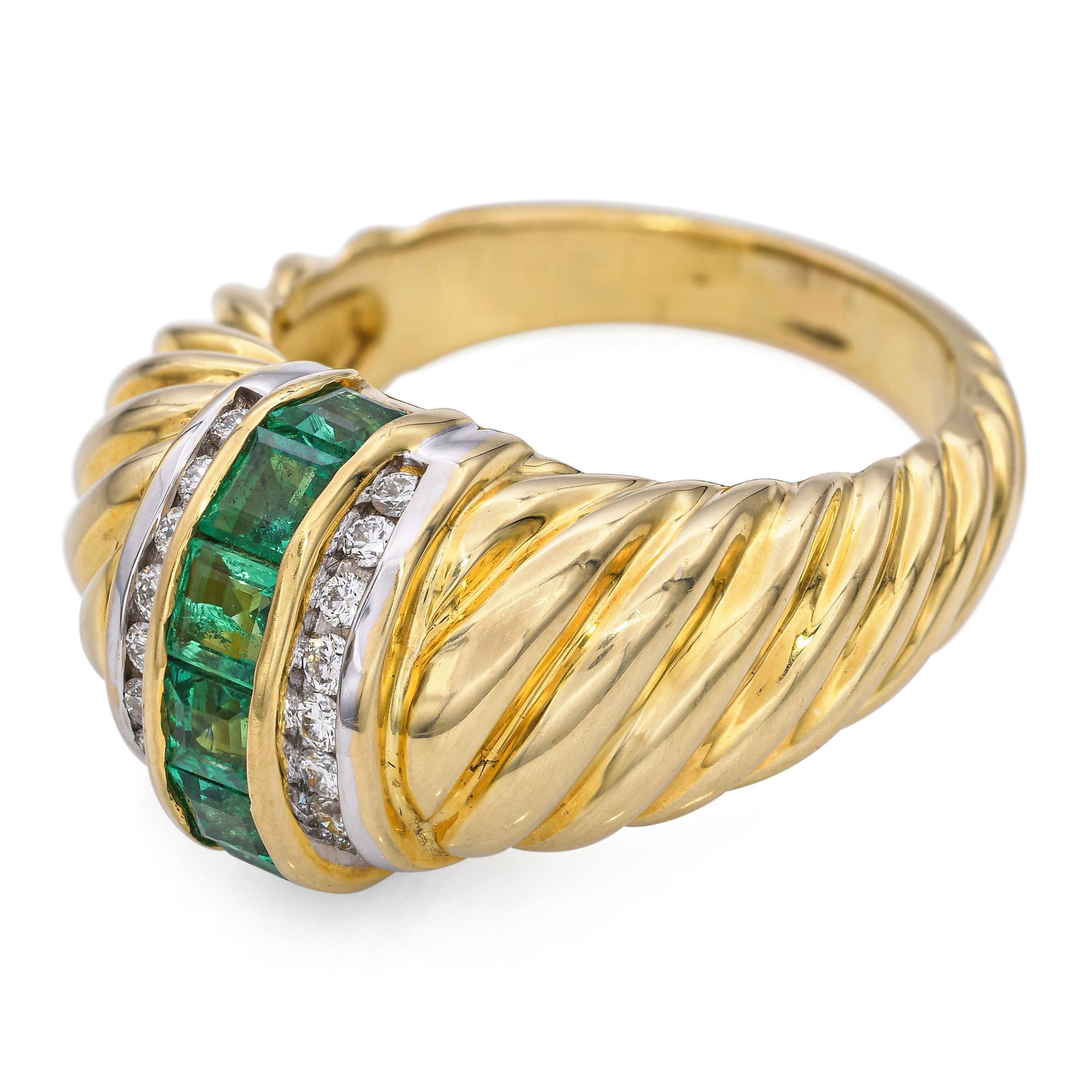 Anello con smeraldo e diamante in oro giallo 18k In condizioni buone in vendita a New York, NY