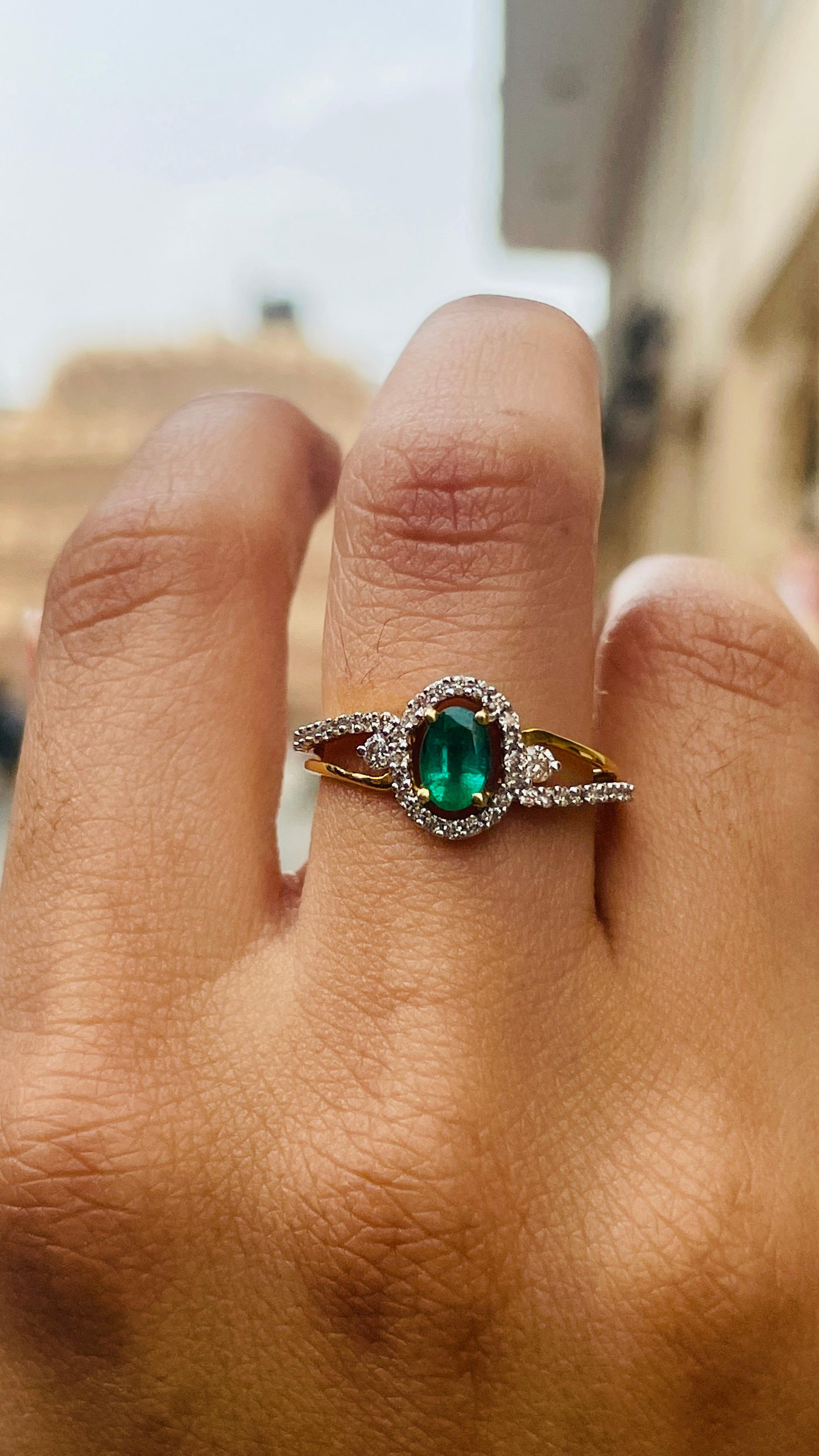 18k Solid Yellow Gold Emerald and Diamond Engagement Ring For Sale 2