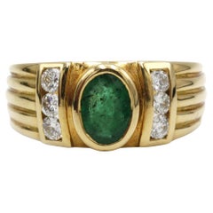 18K Yellow Gold Emerald and Diamond Ring