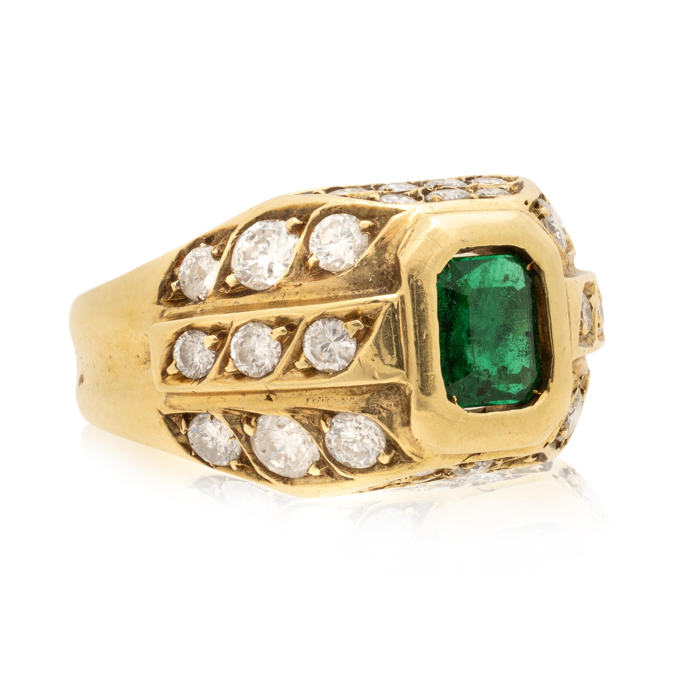 18K Yellow Gold Emerald and Diamond Vintage Ring