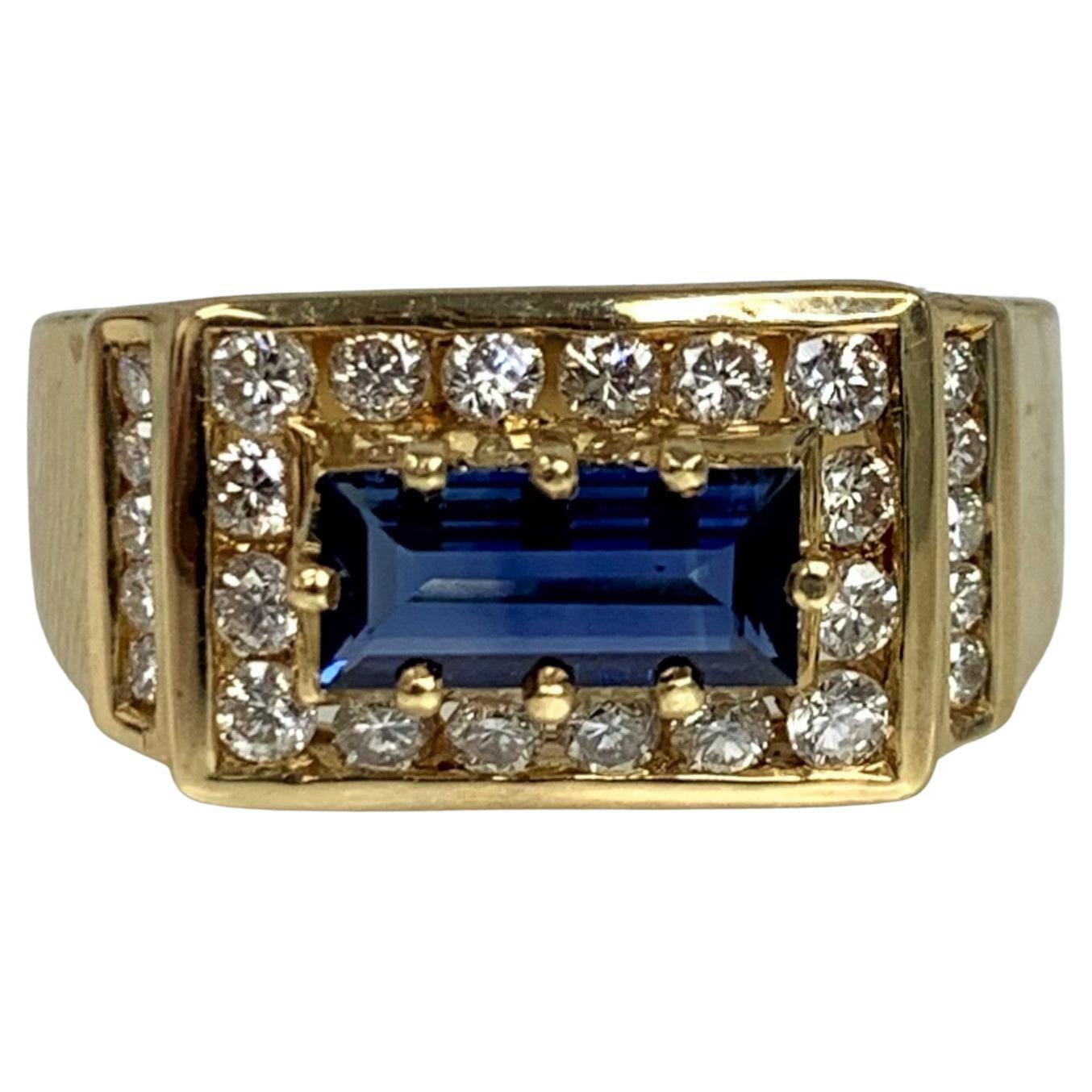18K Yellow Gold Emerald Cut Blue Sapphire Diamond Ring For Sale