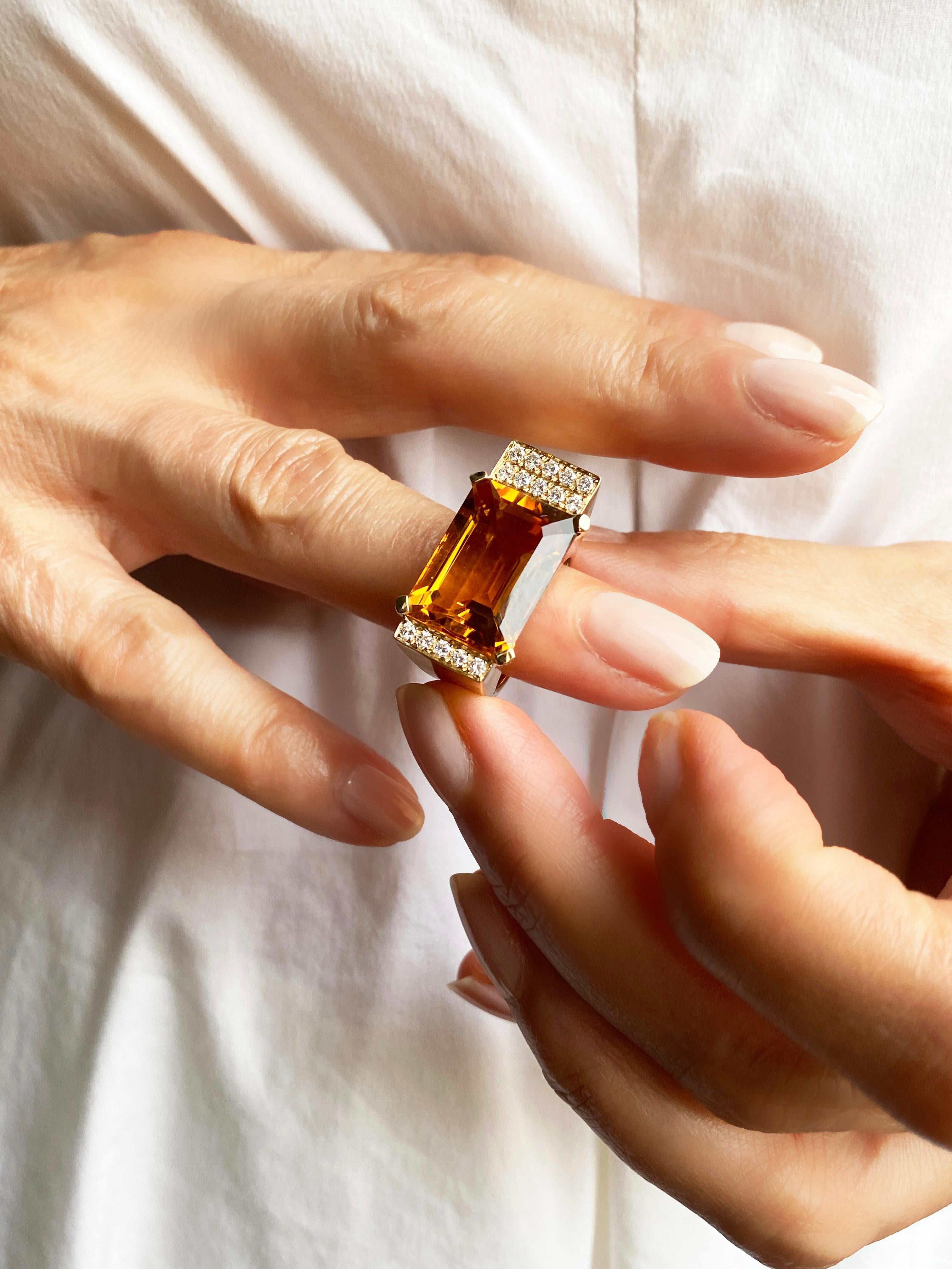 18K Yellow Gold Emerald Cut Citrine 0.30 White Diamonds Deco Style Cocktail Ring For Sale 9