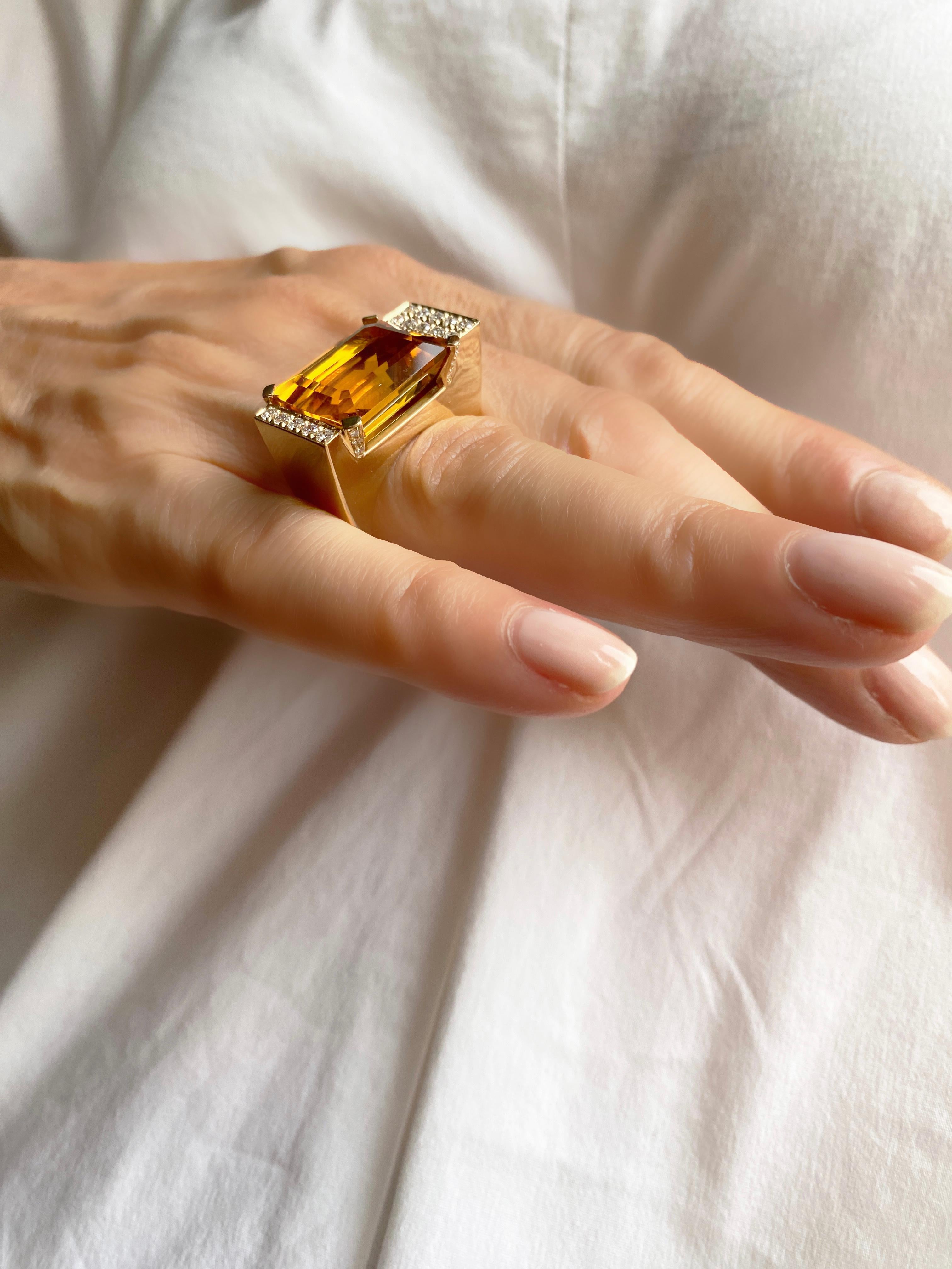 Art Deco 18K Yellow Gold Emerald Cut Citrine 0.30 White Diamonds Deco Style Cocktail Ring For Sale
