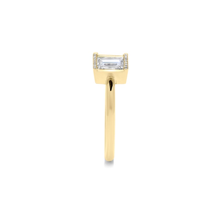 18K Yellow Gold Emerald Cut Two Stone Diamond Ring For Sale at 1stDibs