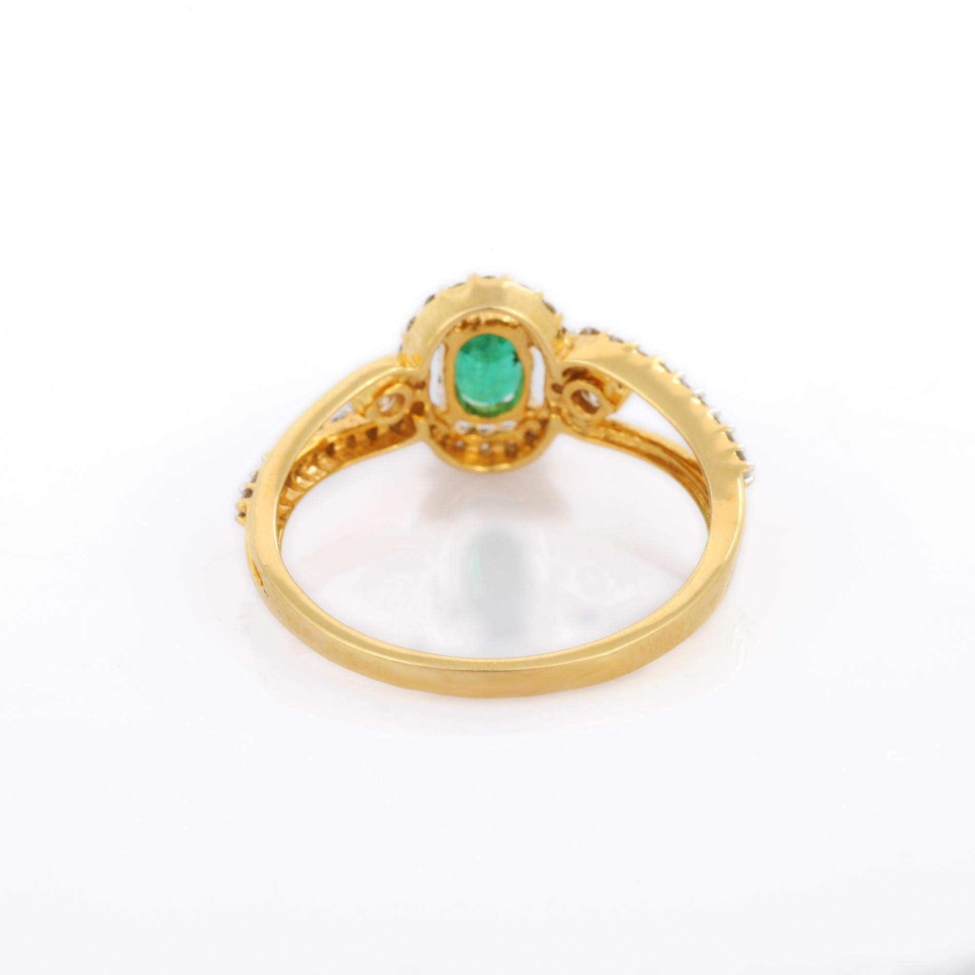 For Sale:  Solid 18k Yellow Gold Classic Emerald Engagement Ring with Diamonds 5
