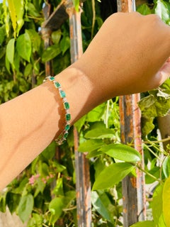 Tennisarmband aus 18 Karat massivem Gelbgold mit echten Smaragden und Diamanten, insgesamt 10,25 Karat