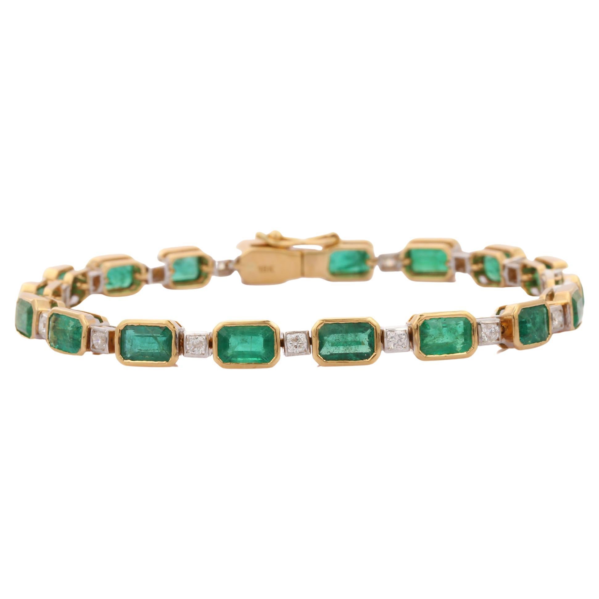 18kt Solid Yellow Gold 10.25 CTW Genuine Emerald Diamond Tennis Bracelet For Sale