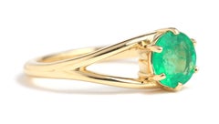 18k Yellow Gold Emerald Eye Ring