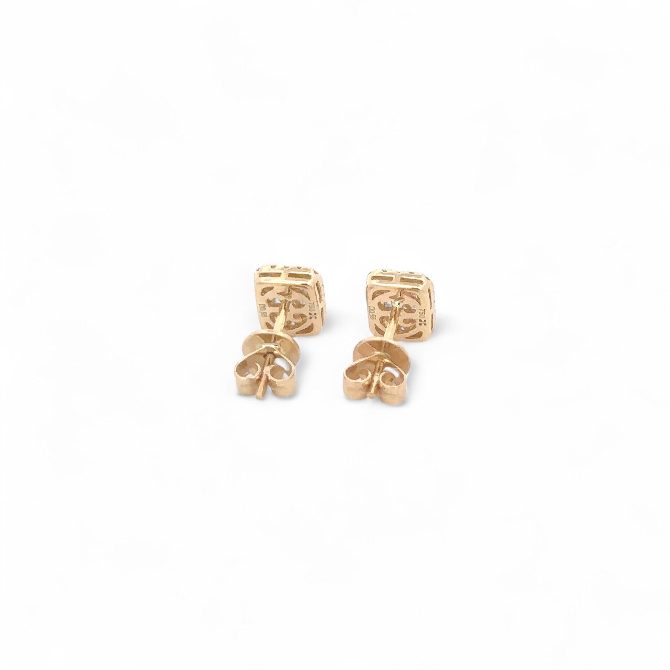 18K Yellow Gold Emerald Halo Cluster Earrings In New Condition For Sale In New York, NY