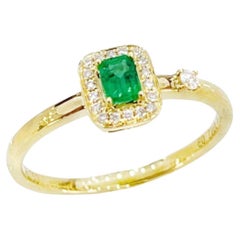 18 Karat Gelbgold Smaragdring mit Diamanten