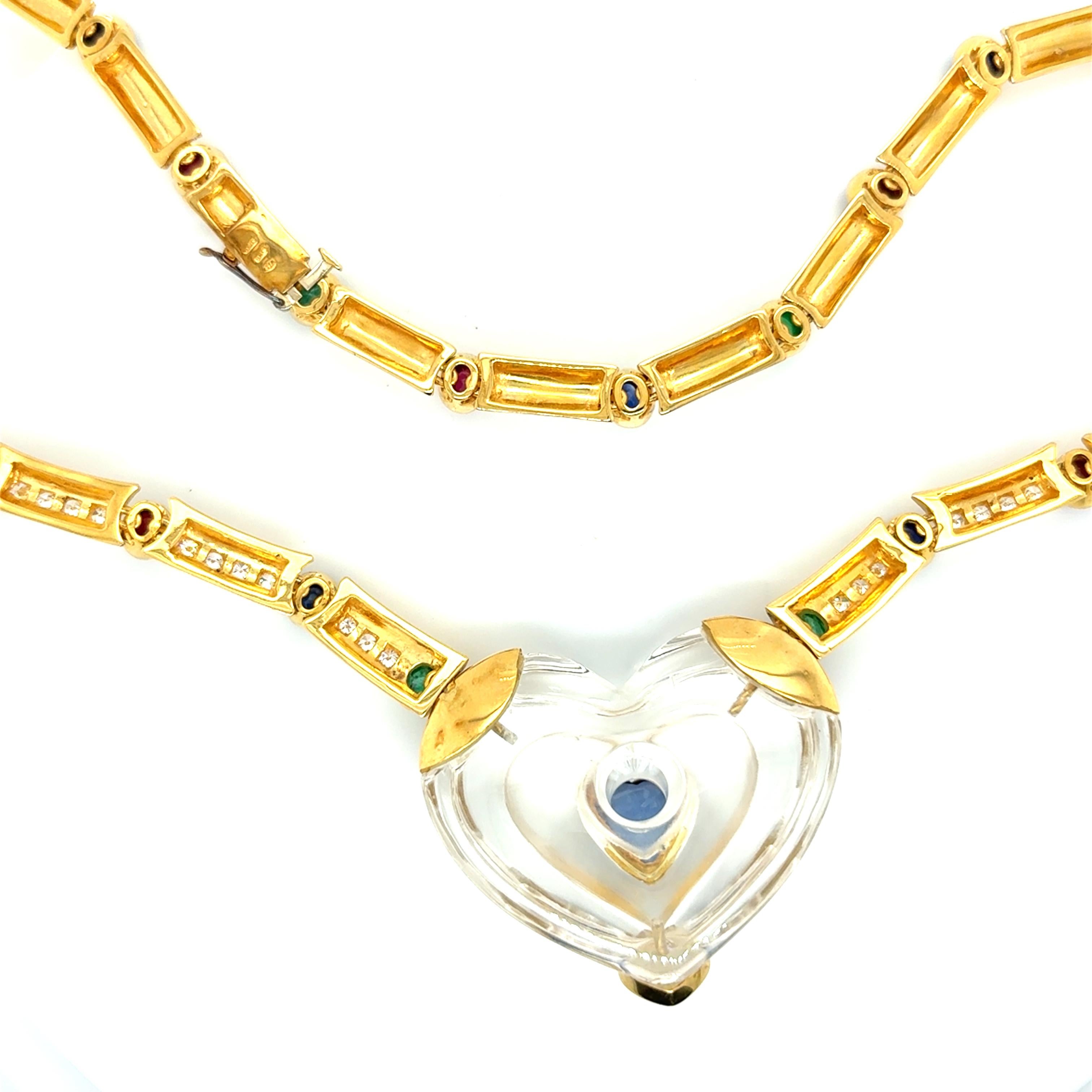 Collier en or jaune 18k Emeraude Rubis Saphir Diamant Coeur en vente 1