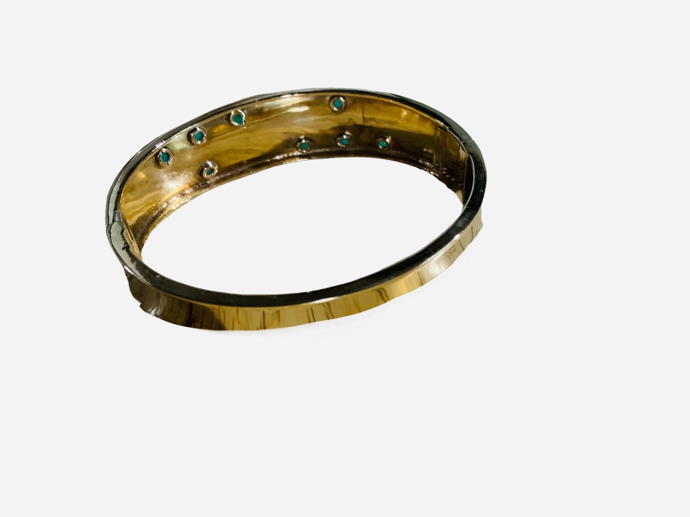 Rough Cut 18k Yellow Gold Emerald Wide Bangle For Sale