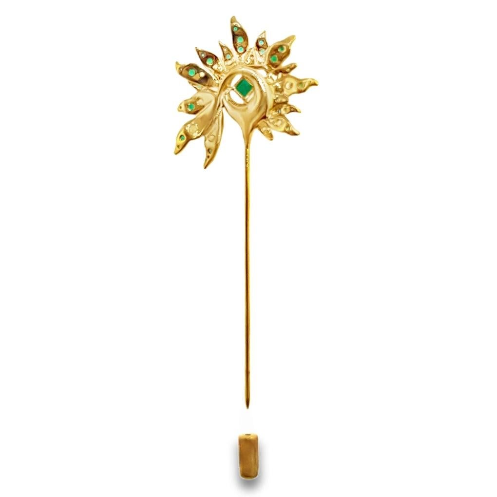 Modern 18K Yellow Gold Emerald & Yellow Sapphire Brooch For Sale