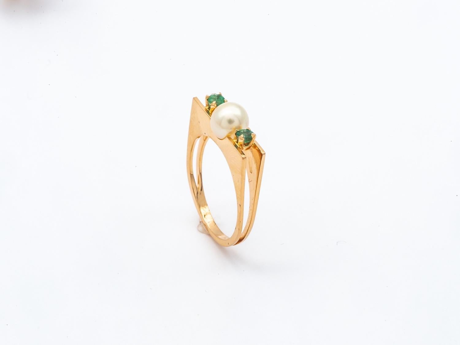 18k gold ring with pearl