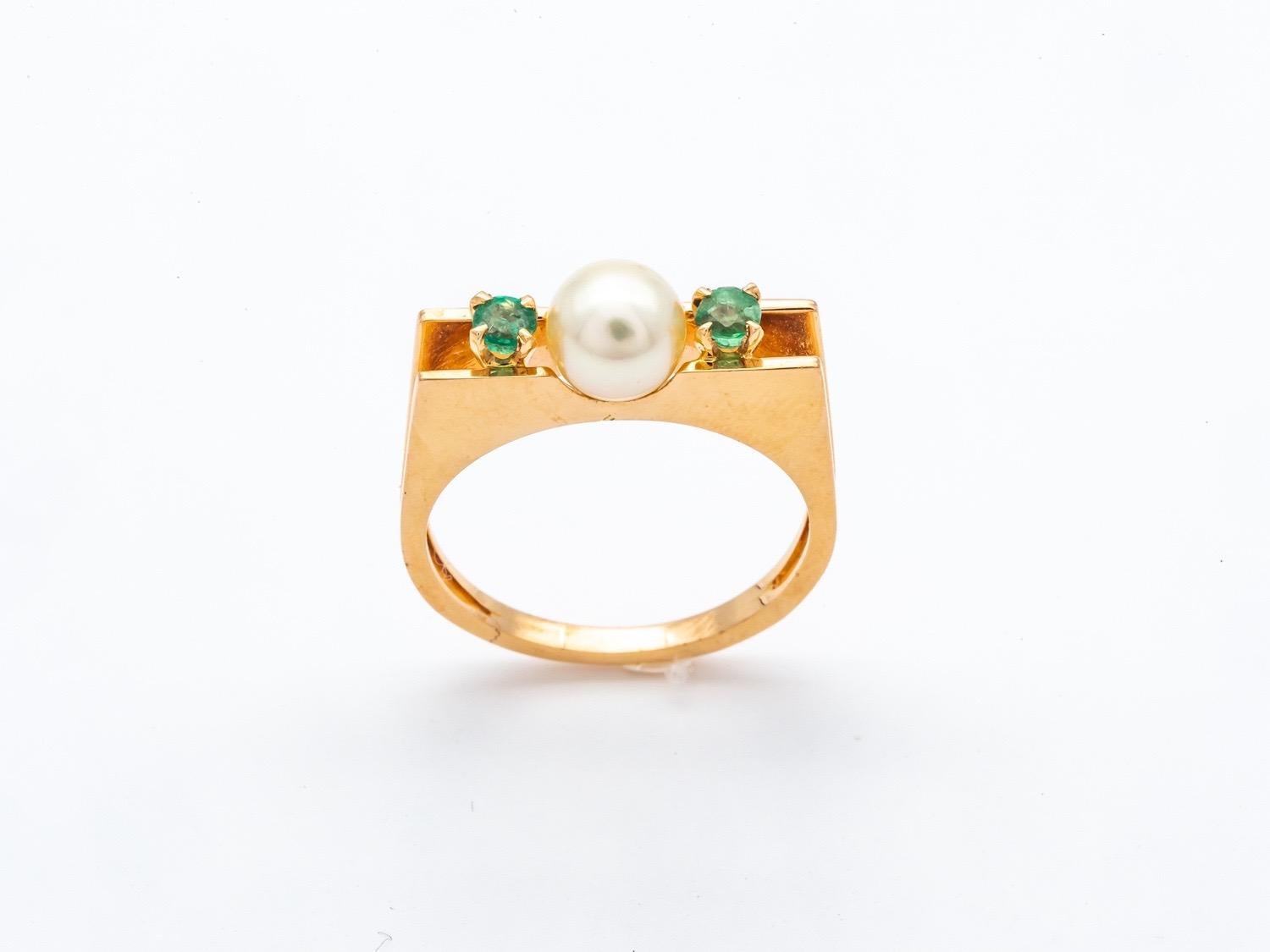 Artisan 18k Yellow Gold Emeralds and Pearl Ring