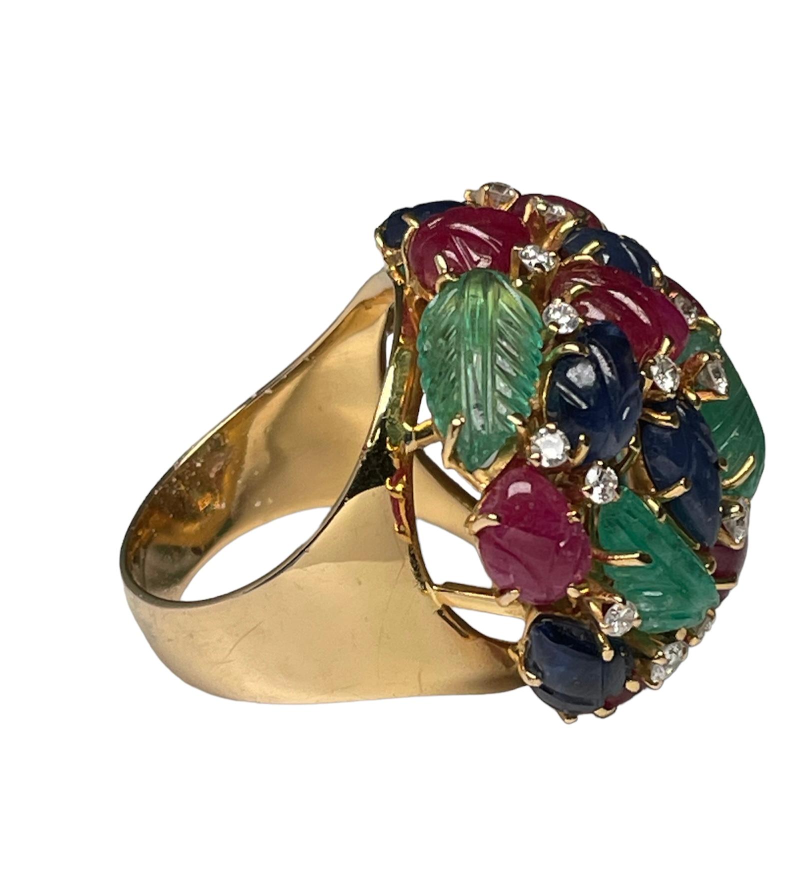 18k Yellow Gold Emeralds, Sapphires, Rubies, Diamonds Tutti-Frutti Cocktail Ring For Sale 6