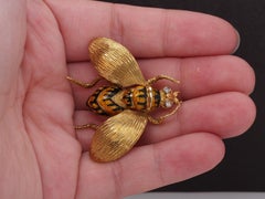 18K Yellow Gold Enamel and Diamond Eyes Fly Brooch Pin Large Size