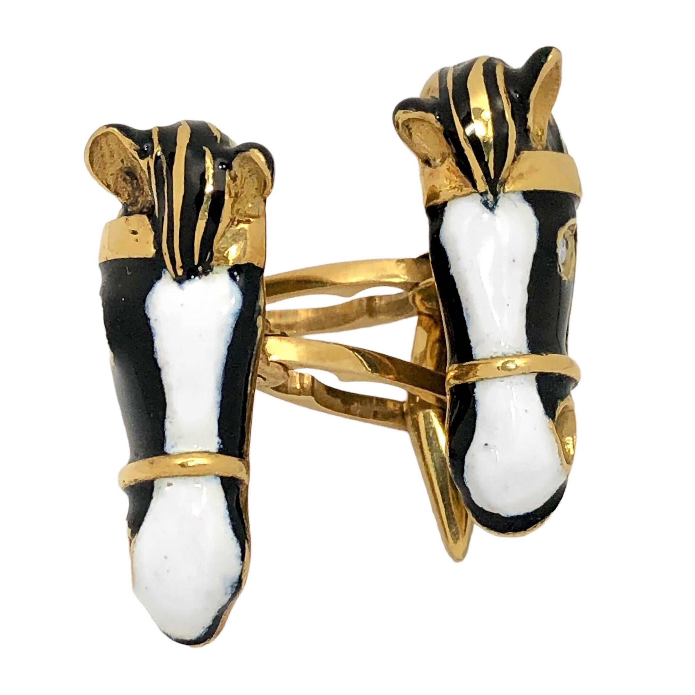 Moderne Boutons de manchette tête de cheval en or jaune 18 carats et émail avec yeux en diamants en vente
