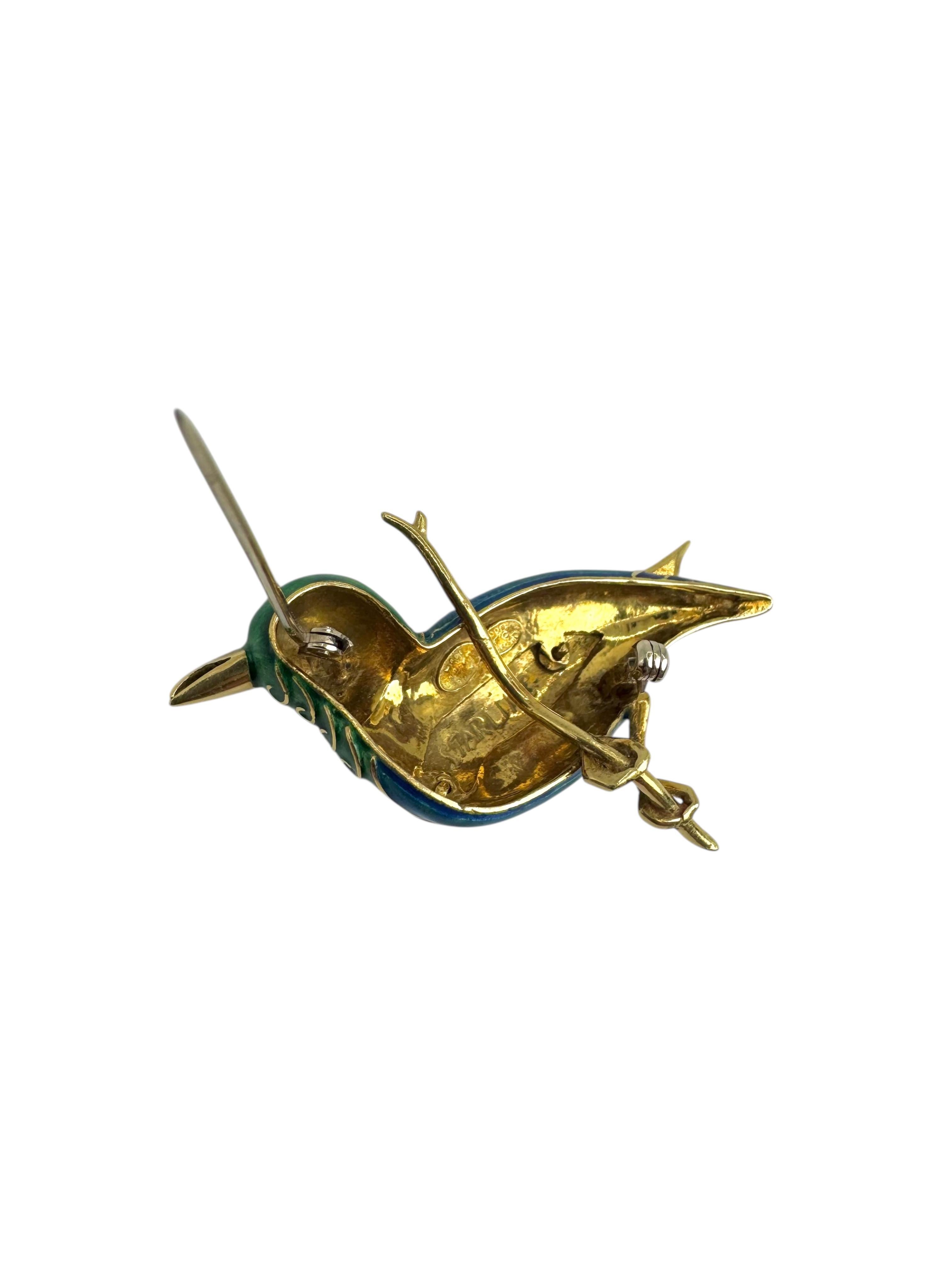 Spilla a forma di storno in oro giallo 18K in vendita 1