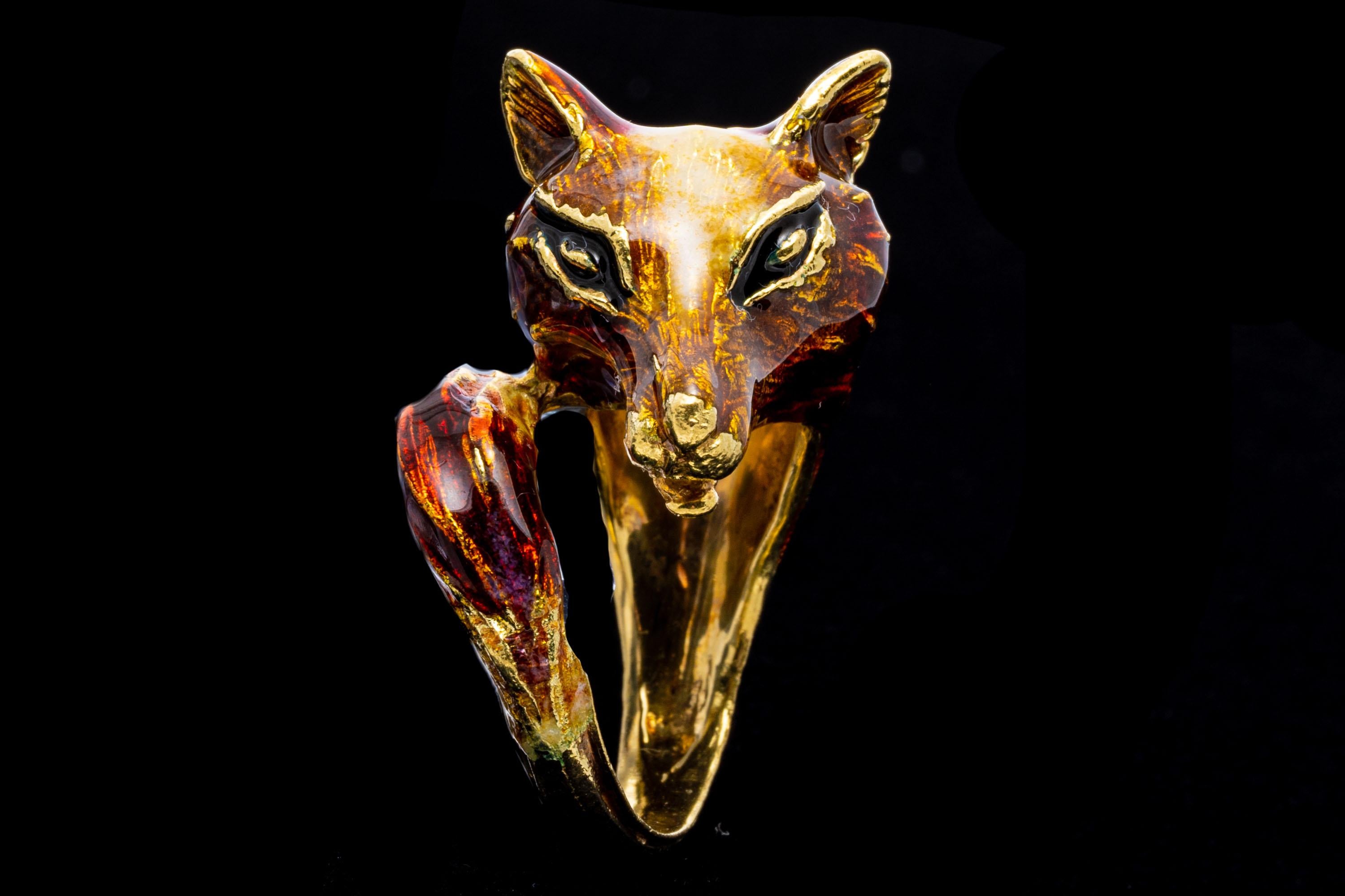 18k Yellow Gold Enameled Figural Fox Head to Tail Ring For Sale 12