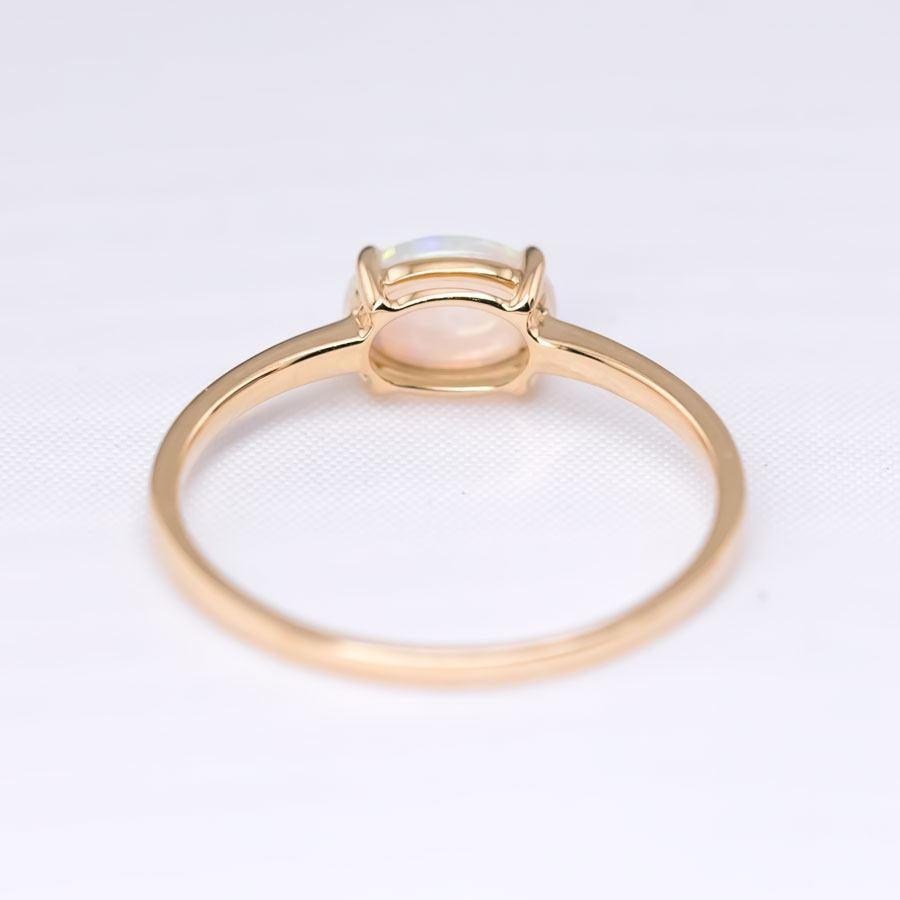 18K Yellow Gold Engagement Ring featuring an Oval Australian Solid Opal For Sale 1