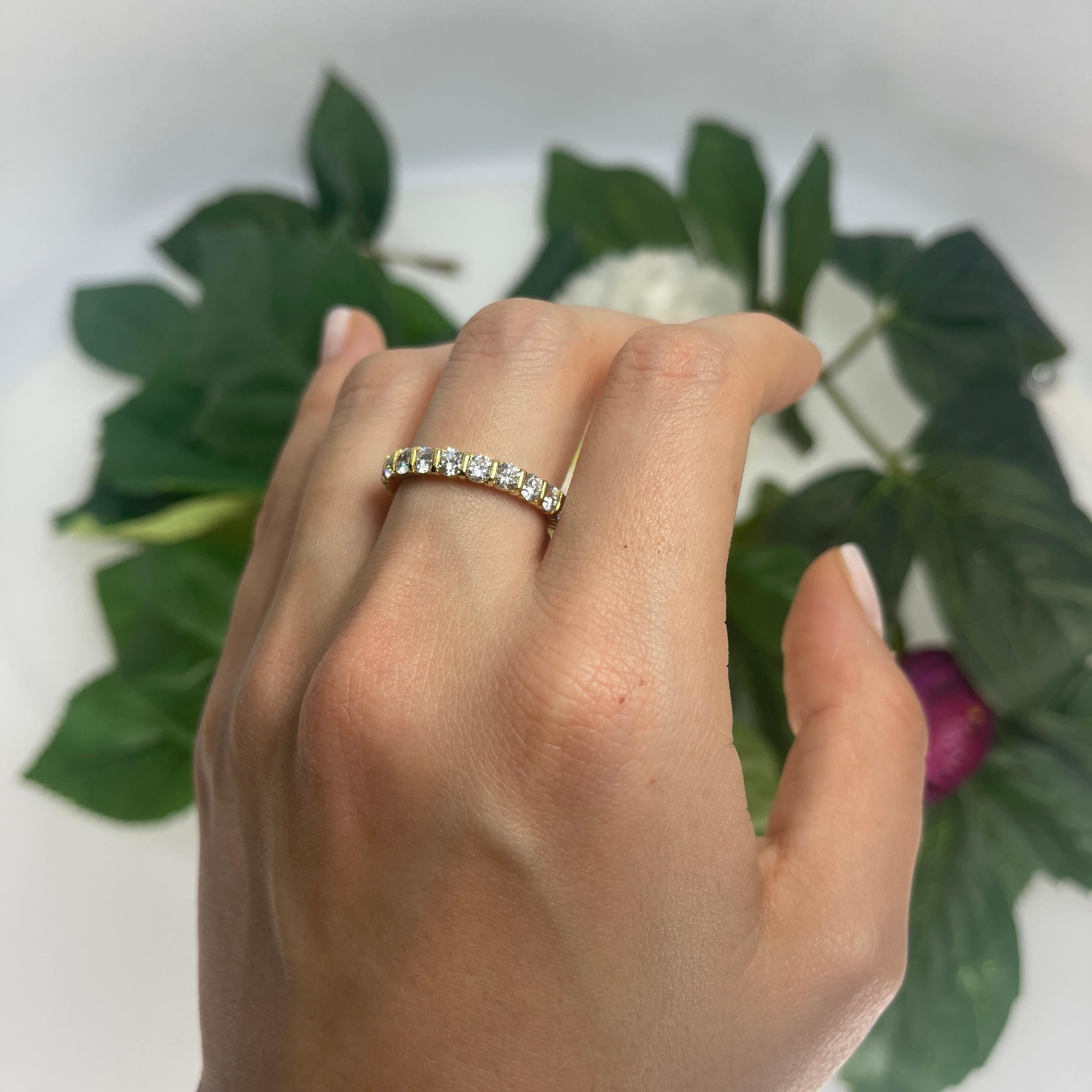 Women's or Men's 18K Yellow Gold Eternity Ring with Natural White Diamonds For Sale