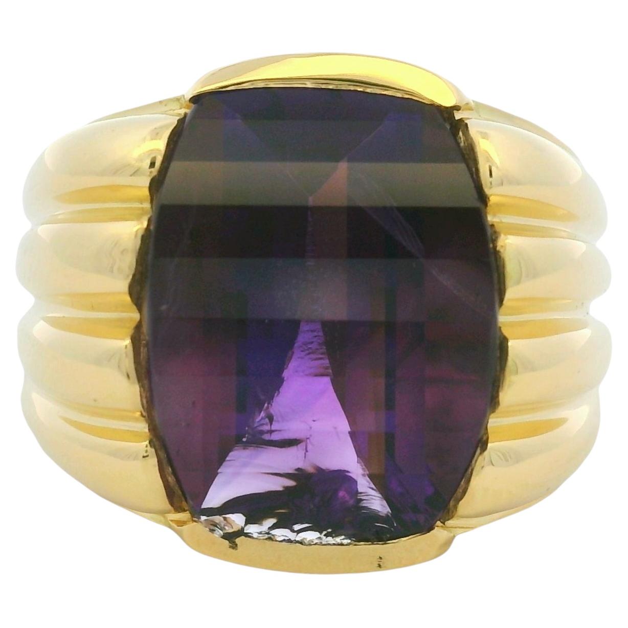 18K Gelbgold Fancy Cut Purple Amethyst Wide Ribbed Ring Auf Lager