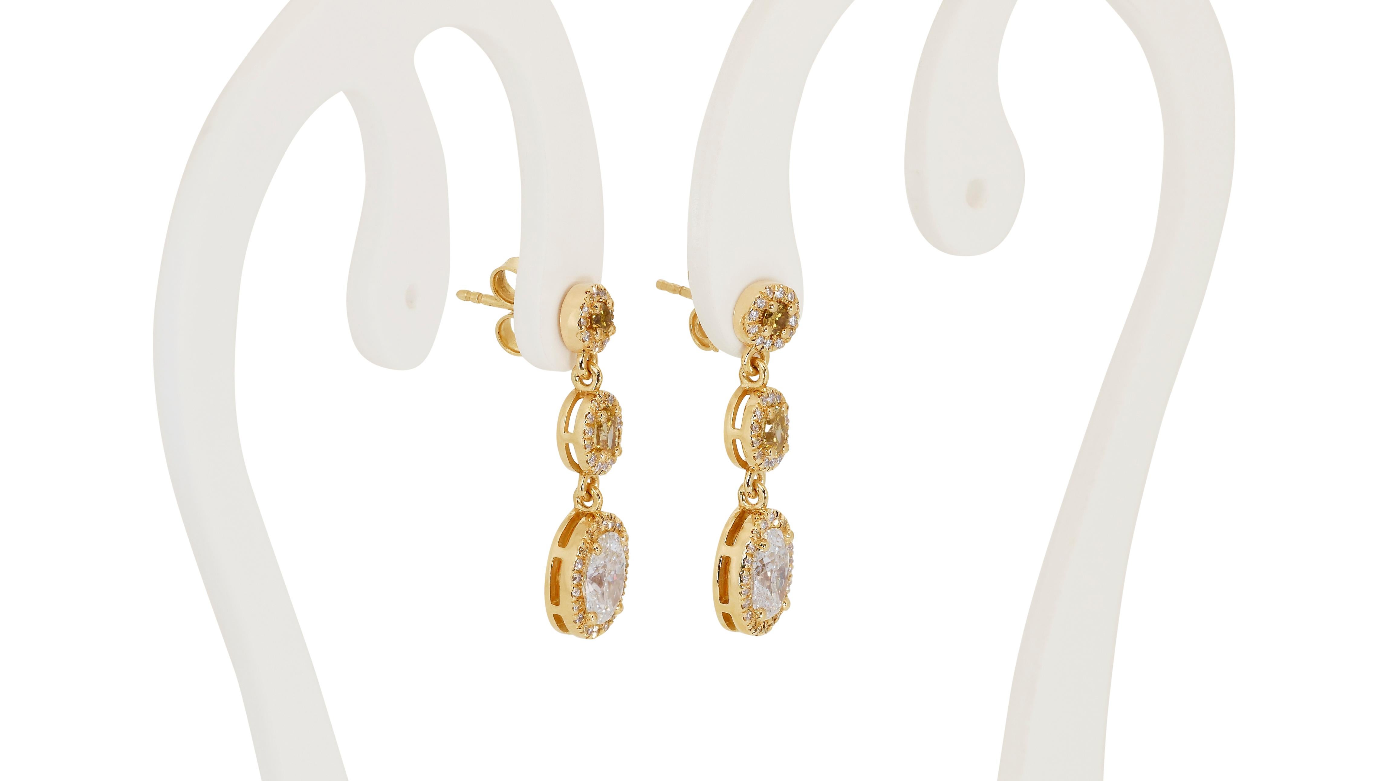18k Yellow Gold Fancy Drop Earrings w/ 2.18 Carat Natural Diamonds IGI Cert For Sale 2