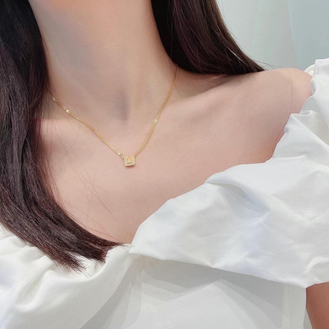 Moderne Collier cubain en or jaune 18 carats, diamants jaunes fantaisie et diamants en vente