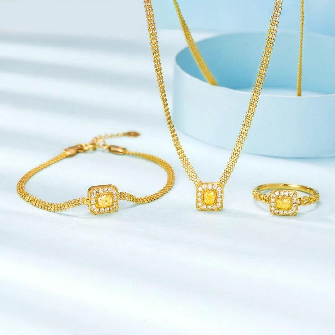 Collier cubain en or jaune 18 carats, diamants jaunes fantaisie et diamants Unisexe en vente