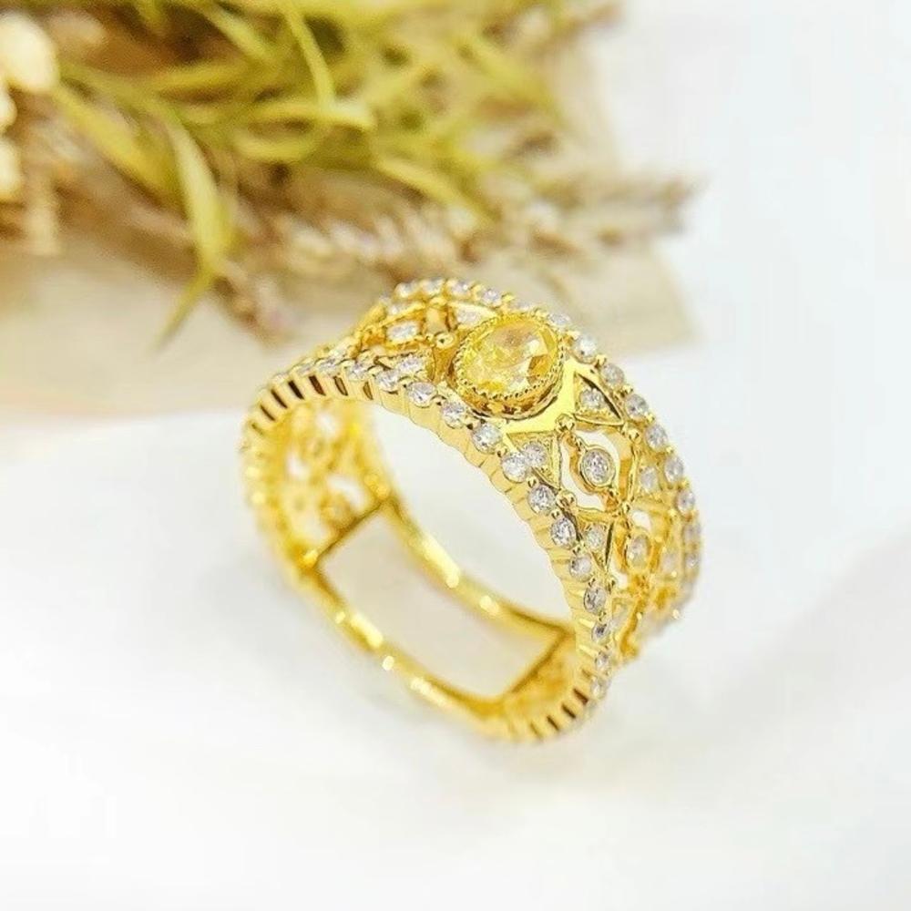 Oval Cut 18K Yellow Gold Fancy Yellow Diamond & Diamond Lace Ring For Sale