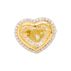 18K Yellow Gold Fancy Yellow Heart-Shaped Diamond Ring