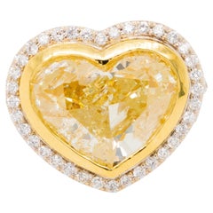 18K Yellow Gold Fancy Yellow Heart-Shaped Diamond Ring