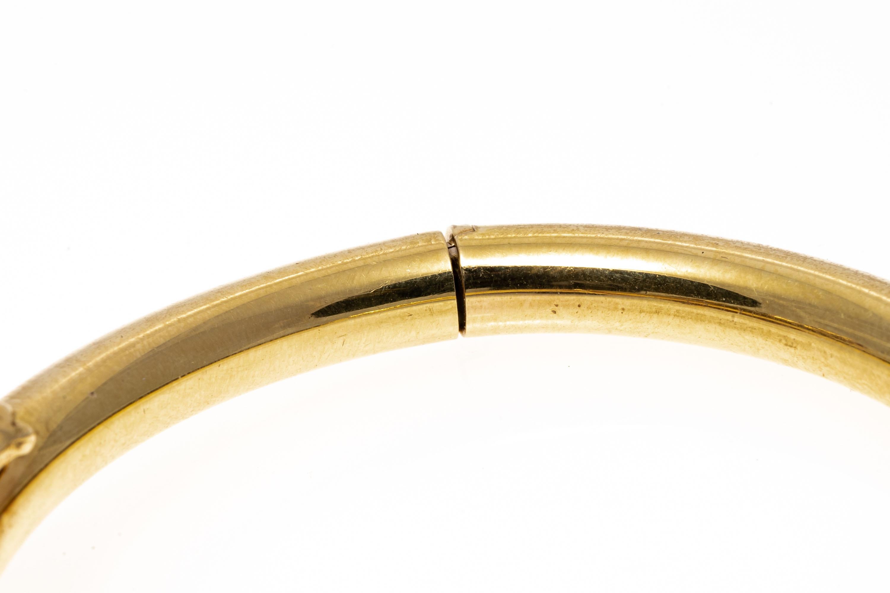 18k Yellow Gold Figural Crouching Panther Hinged Bangle Bracelet For Sale 6
