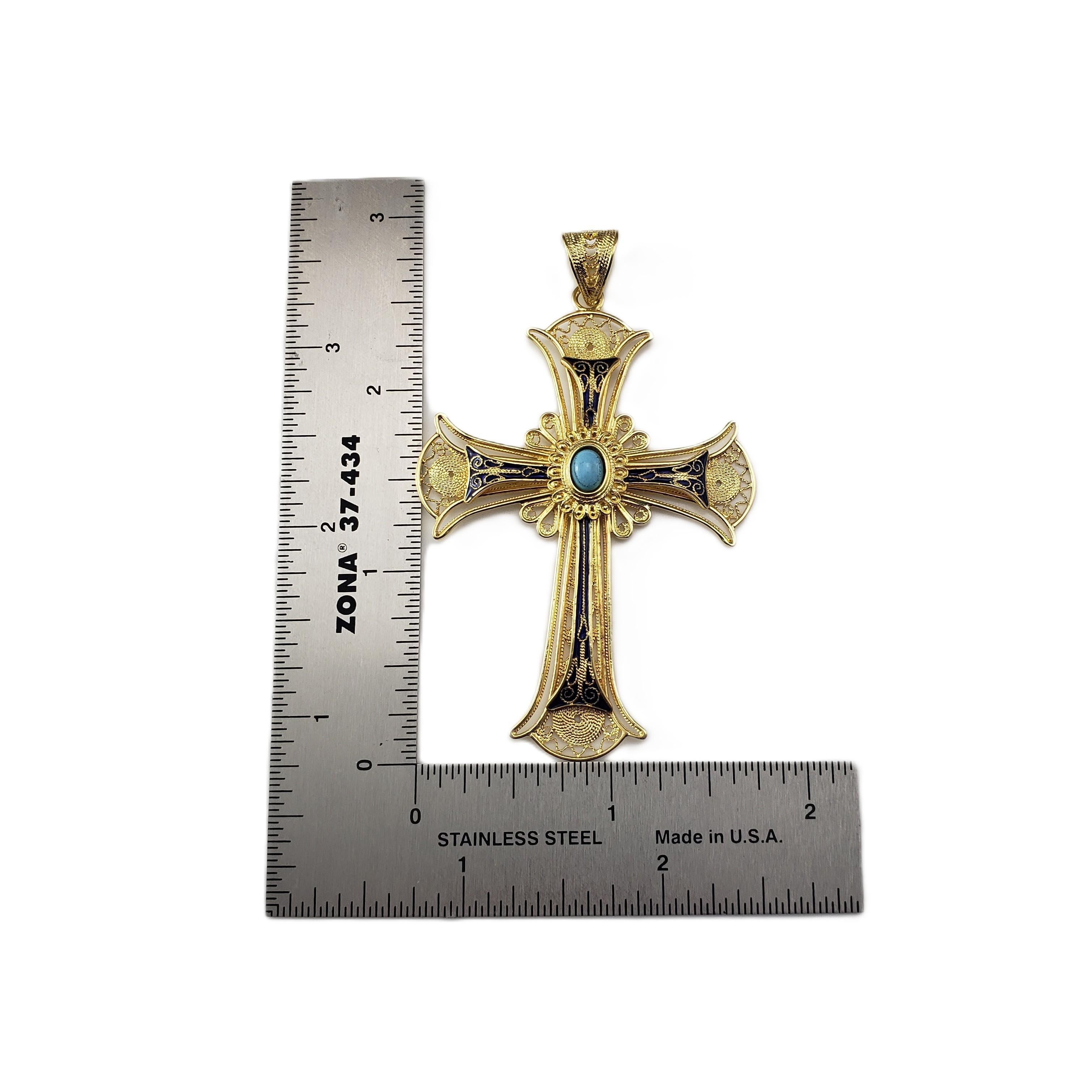 Pendentif croix filigrane en or jaune 18 carats, émail bleu et turquoise n° 21123 Bon état - En vente à Washington Depot, CT