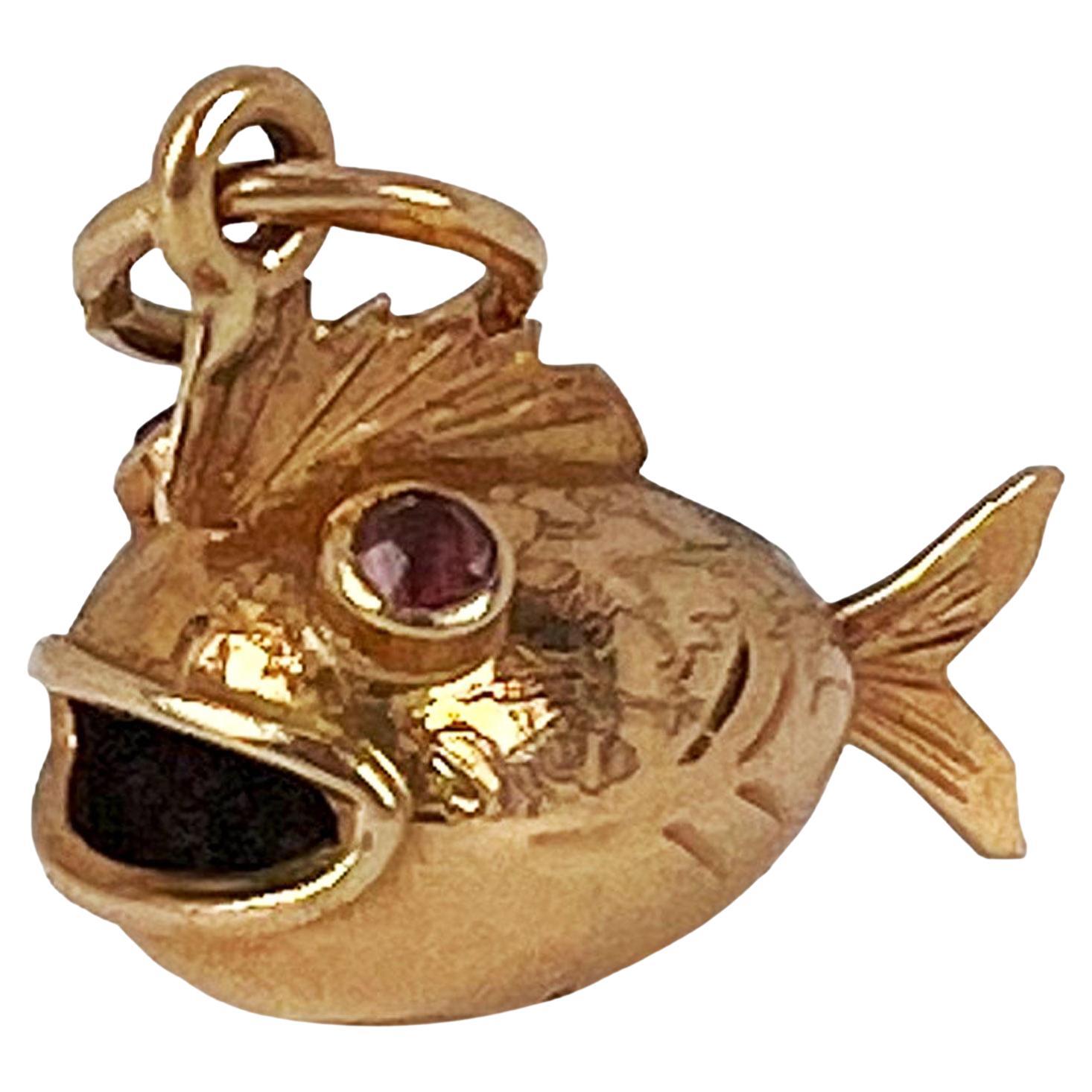 FOR CYNTHIA 18K Yellow Gold Fish Charm Pendant