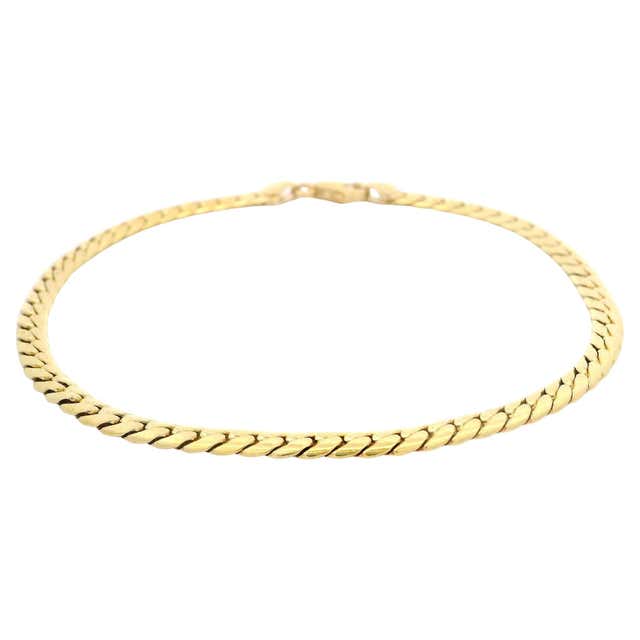1990's Wide Diamond Curb Link 18K Yellow Gold Bracelet For Sale at 1stDibs