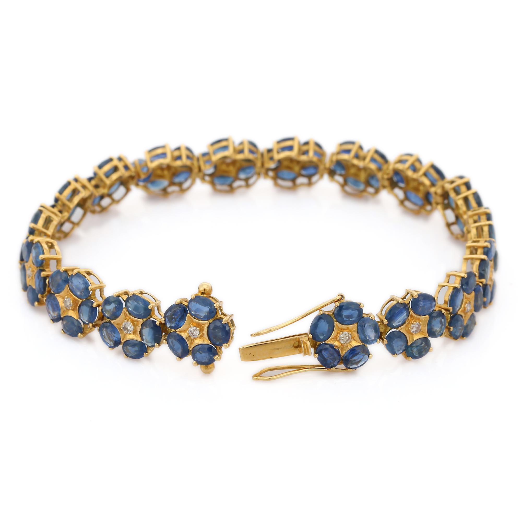 18K Yellow Gold Floral Blue Sapphire Diamond Bracelet In New Condition For Sale In Houston, TX