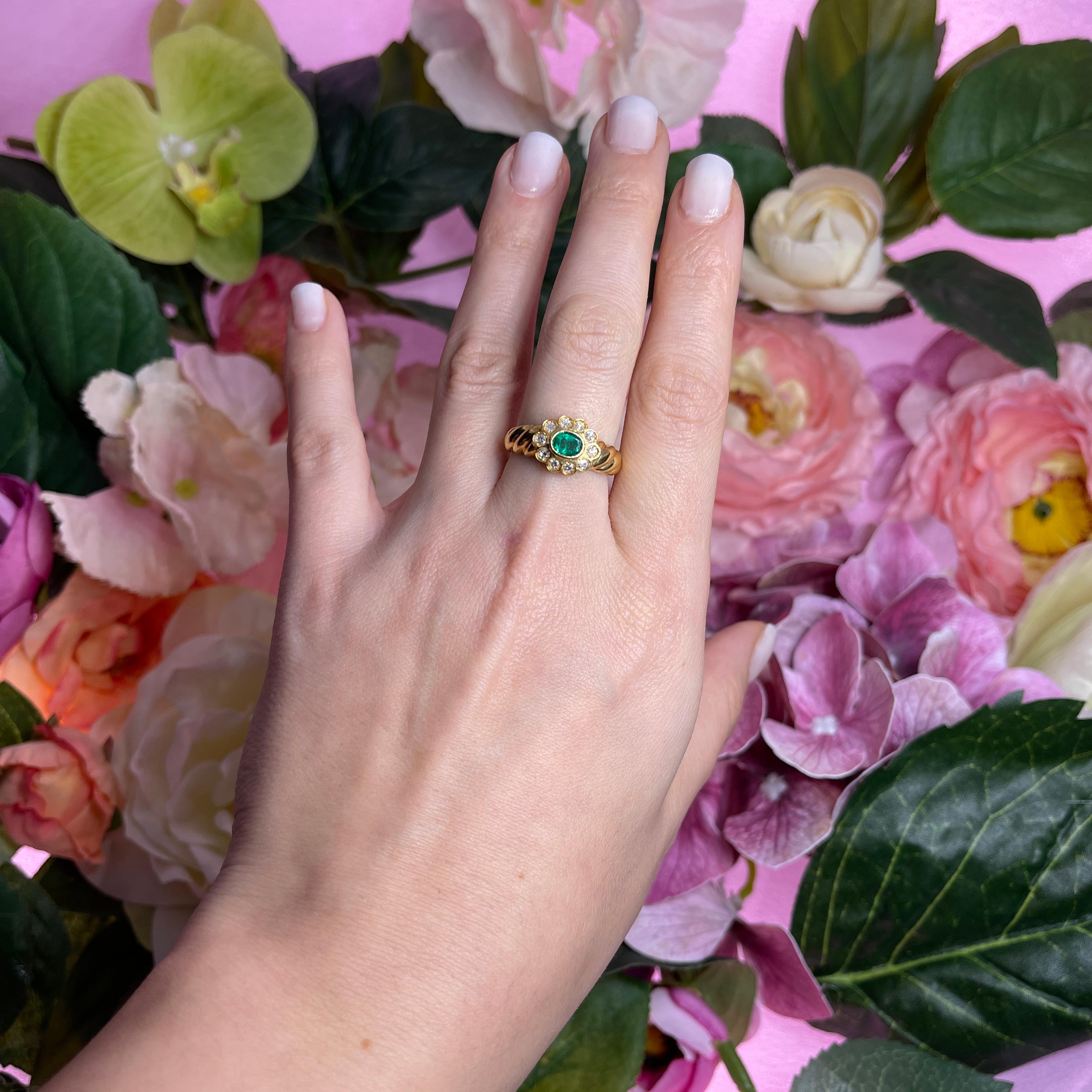 18k Yellow Gold Floral Ring with Oval Emerald and Diamond Halo For Sale 1