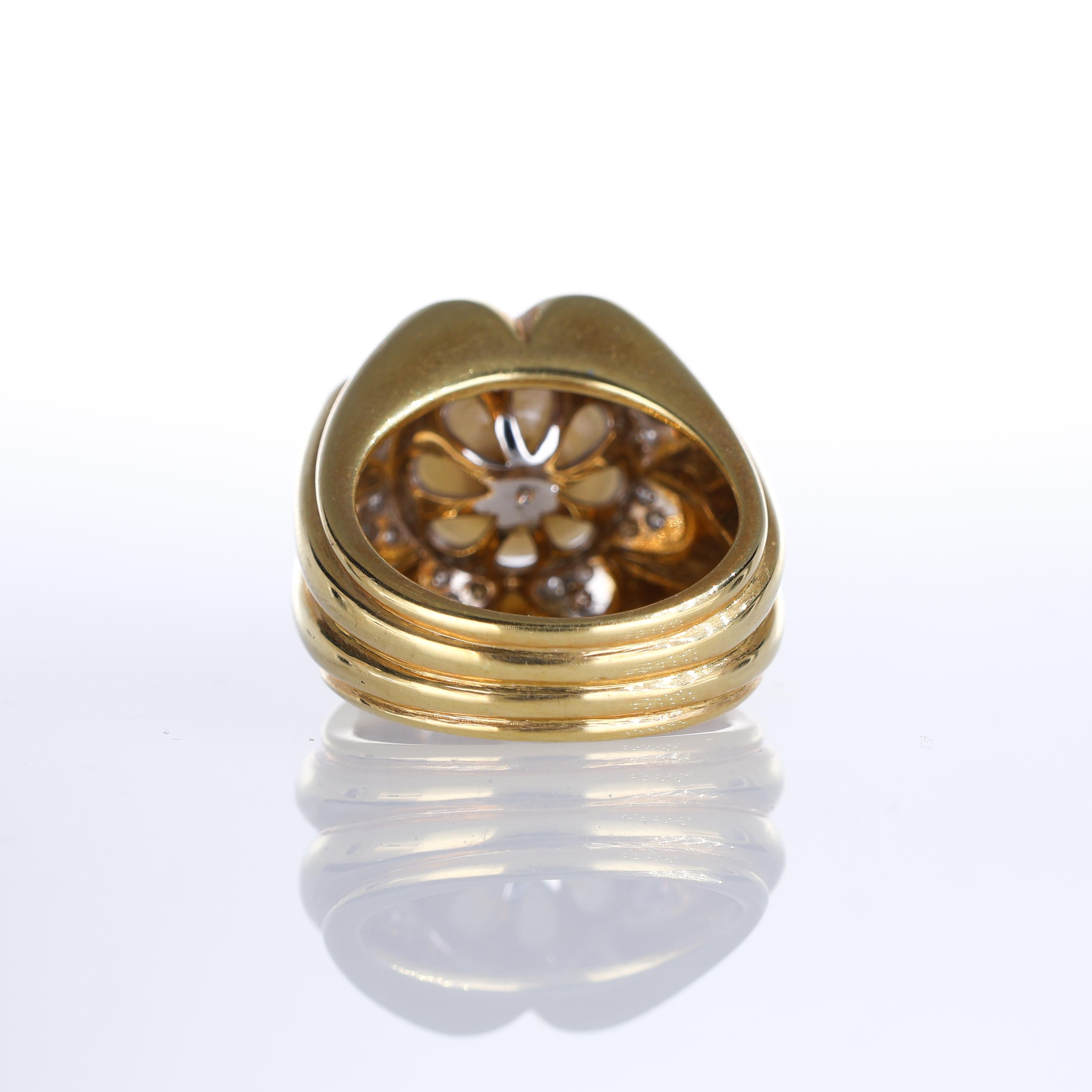 Women's or Men's 18K Yellow Gold Floral Ring with Pearl and Diamond Accents For Sale