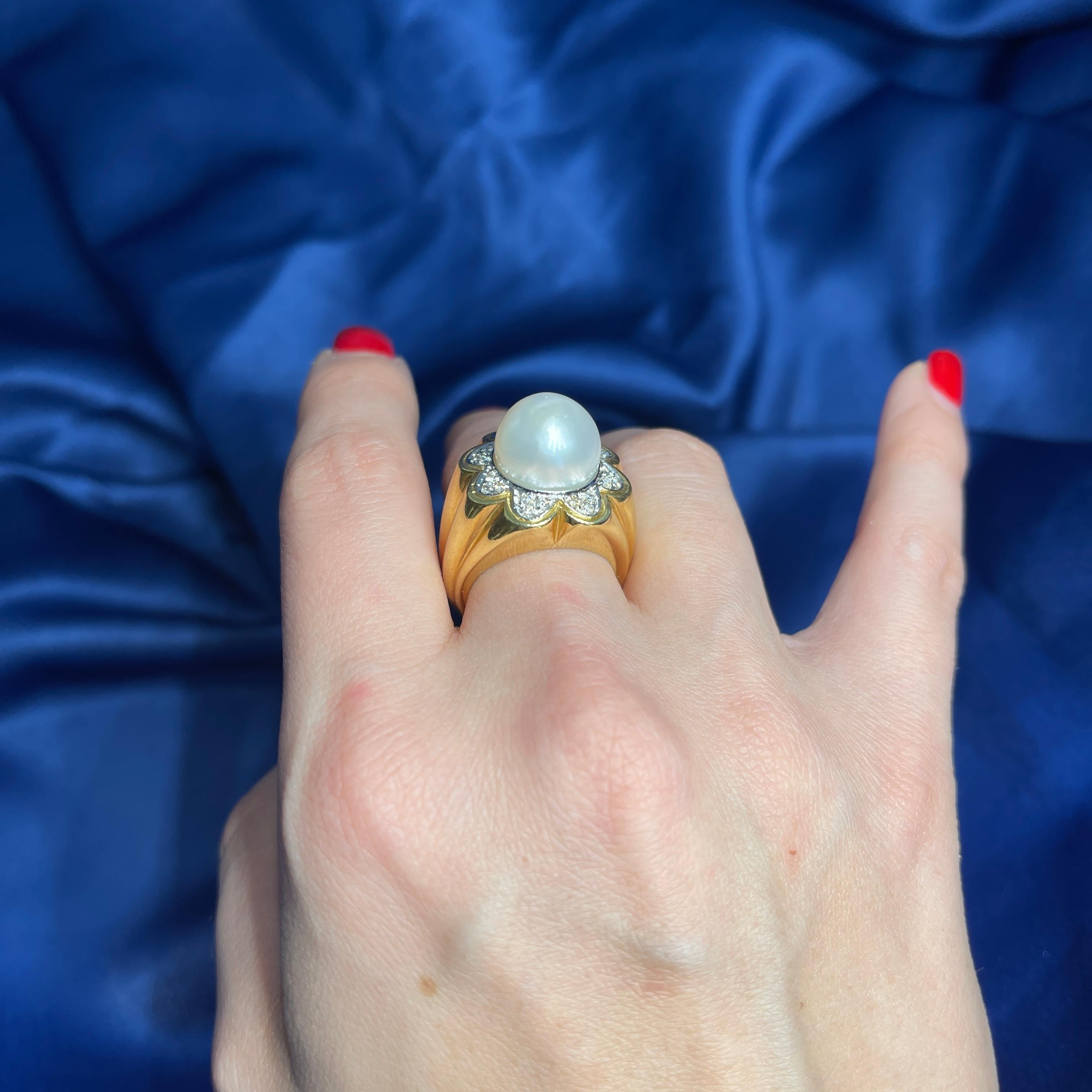 18K Yellow Gold Floral Ring with Pearl and Diamond Accents For Sale 4