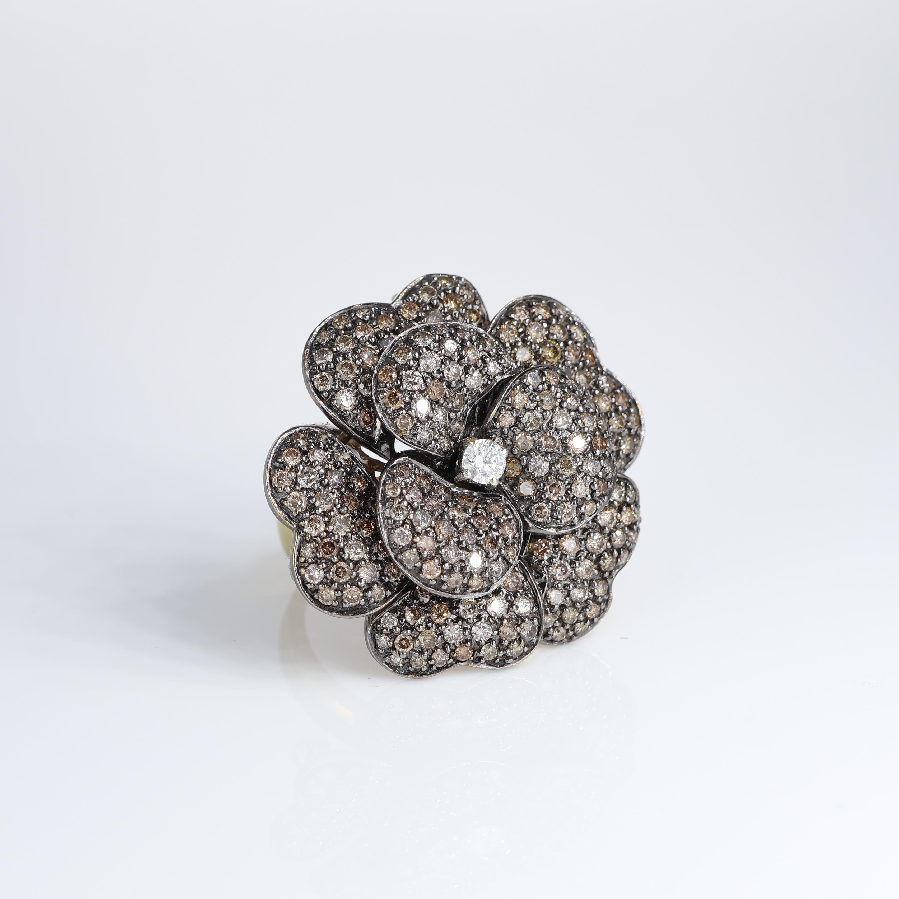 Brilliant Cut 18k Yellow Gold Flower Ring / Pendant / Brooch with Brown and White Diamonds For Sale
