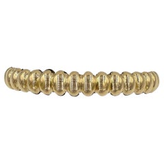 18k Yellow Gold Fluted Bangle Bracelet Circa 1970s