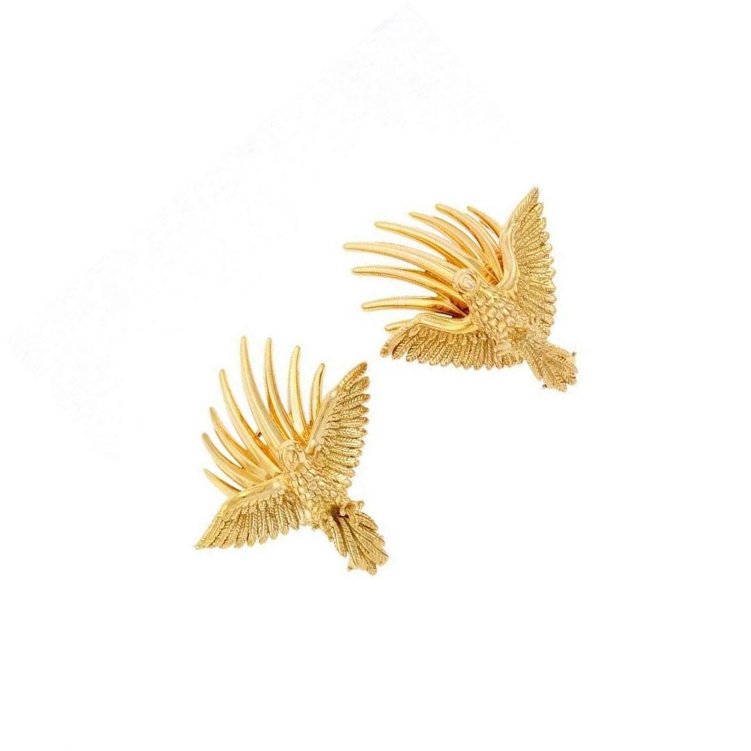 Contemporary 18k Yellow Gold Flying Angel and Peter Earrings by John Landrum Bryant For Sale