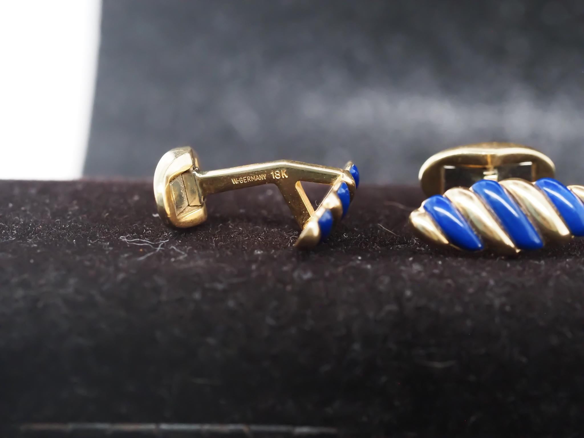 Gemelli in oro giallo 18 carati con smalto blu 