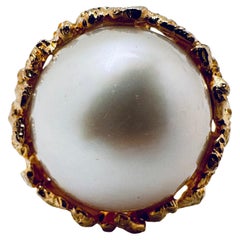 18K Yellow Gold Free-Style Mabe Pearl Ring