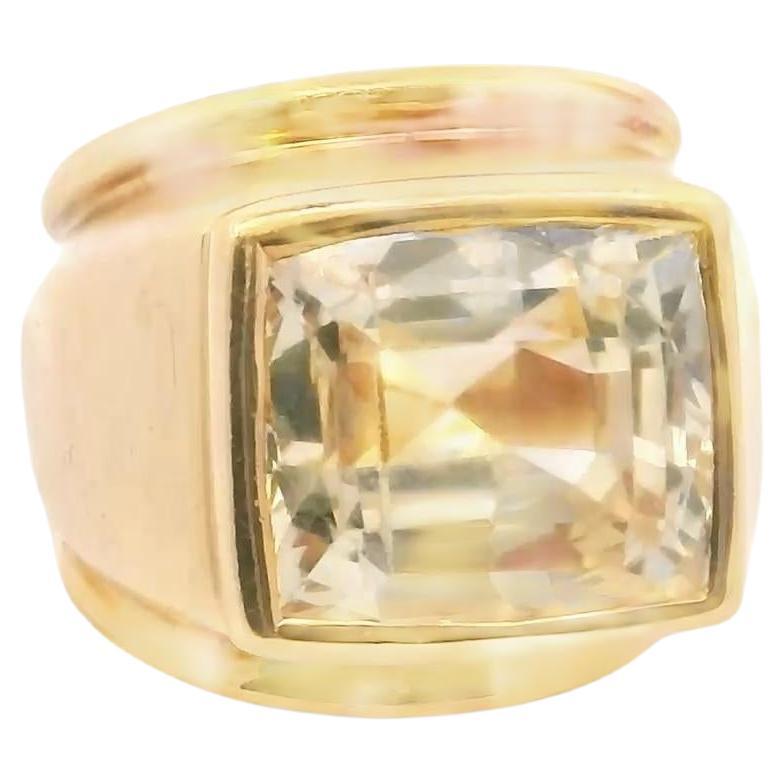 18k Gelbgold  Französisch 1970er Jahre  Saphir Ring  - 20.03GRAM -S12.00cts im Angebot