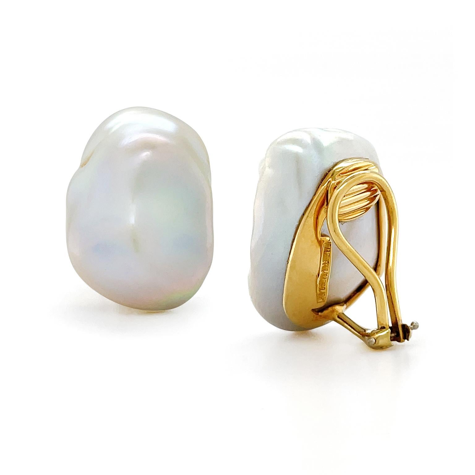 Uncut 18K Yellow Gold Fresh Water Baroque Pearl Clip-on Earrings For Sale