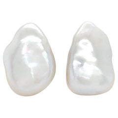 18K Yellow Gold Freshwater Baroque Pearl Earrings