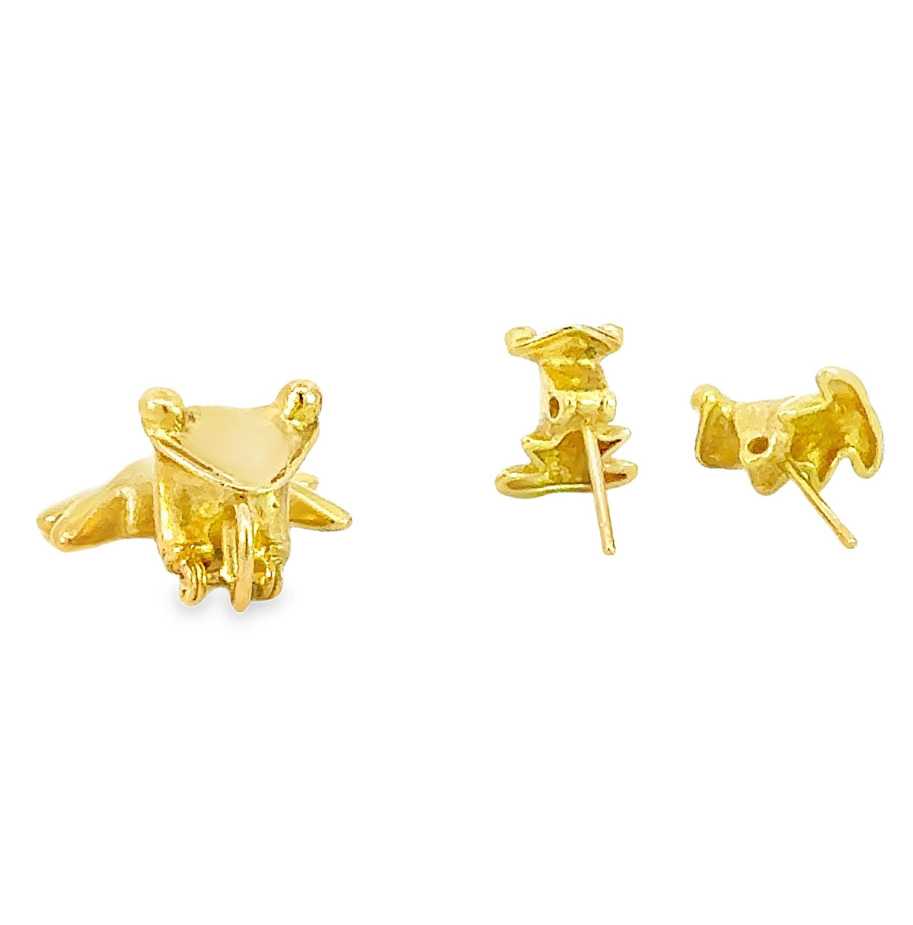 18K Gelbgold Frosch-Ohrringe mit Smaragd-Augen und passendem Anhänger für Damen oder Herren im Angebot